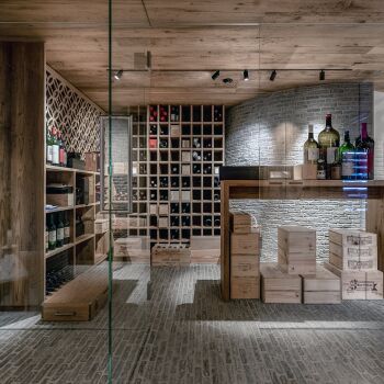 Castle Stones Switzerland (a company of Cusdanus GMBH)